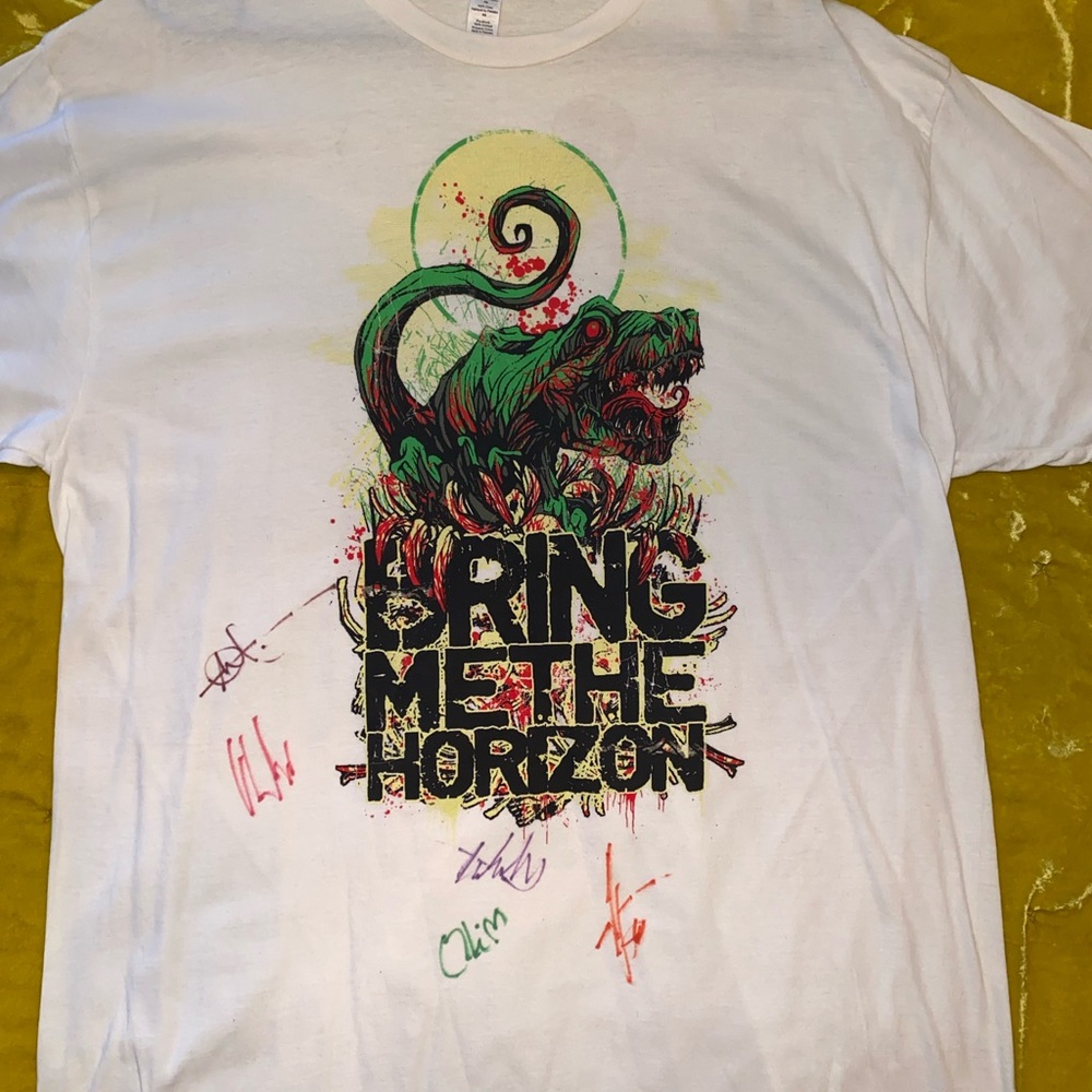 Bring Me The Horizon t-shirt signed by the band